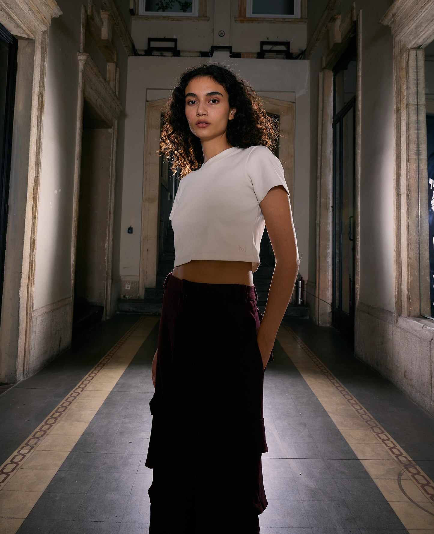 LIRA CROP TEE